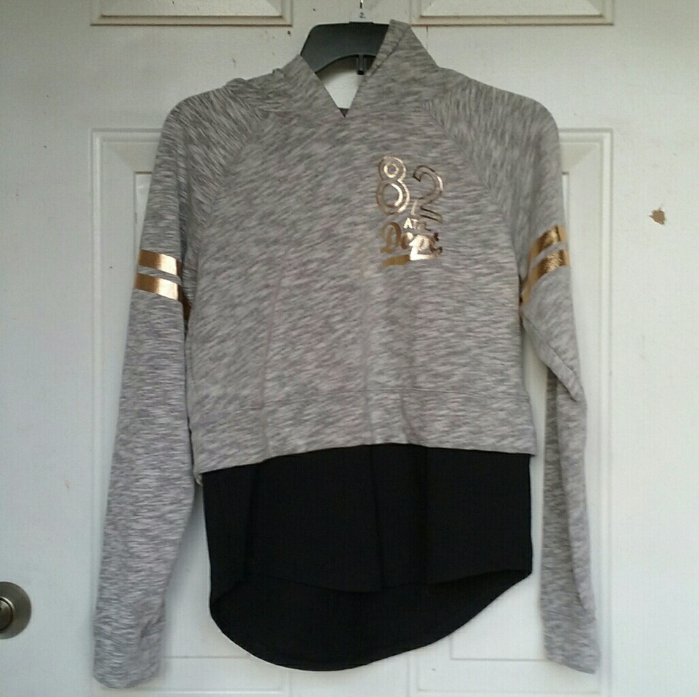 Sweater crop top